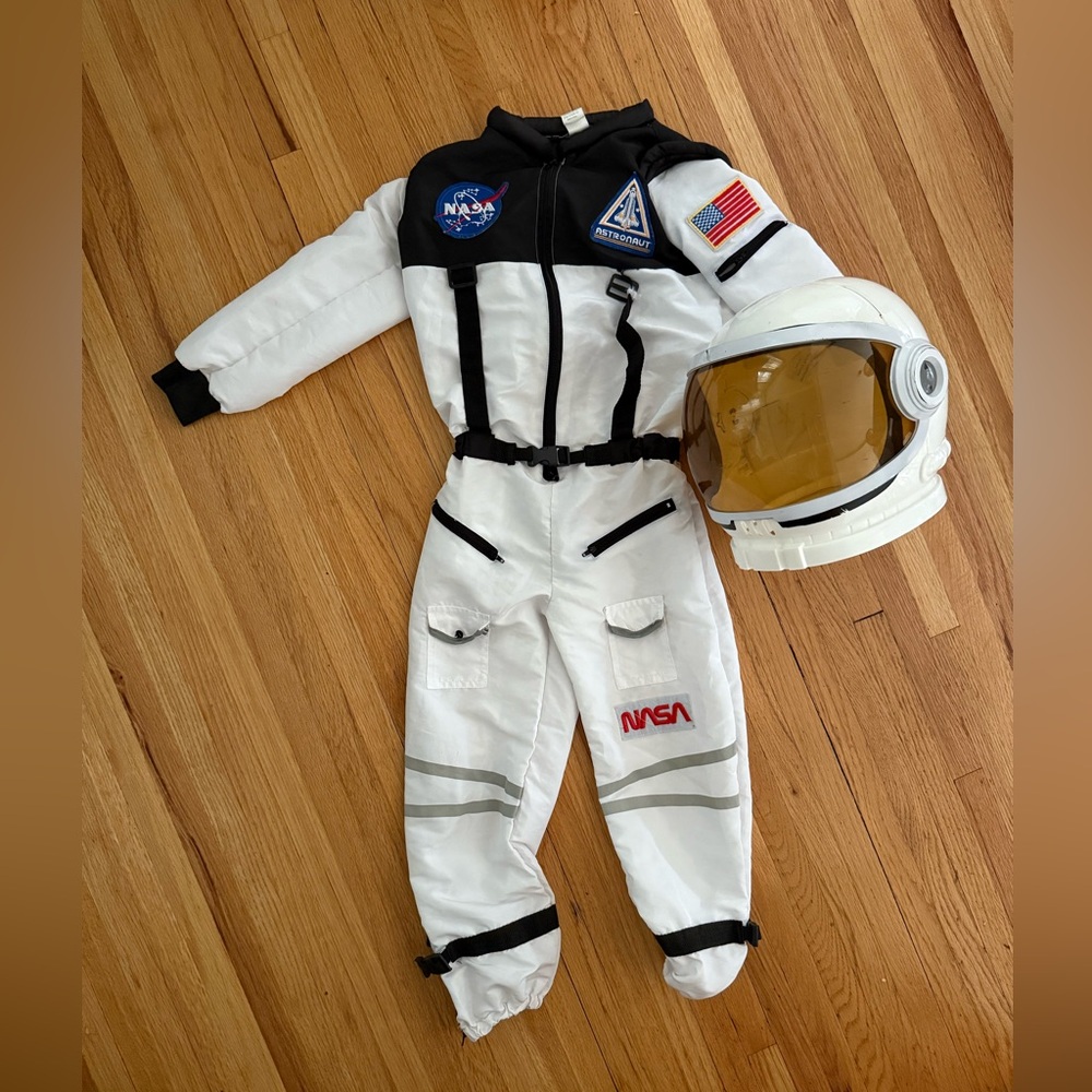 NASA Astronaut Costume with Helmet